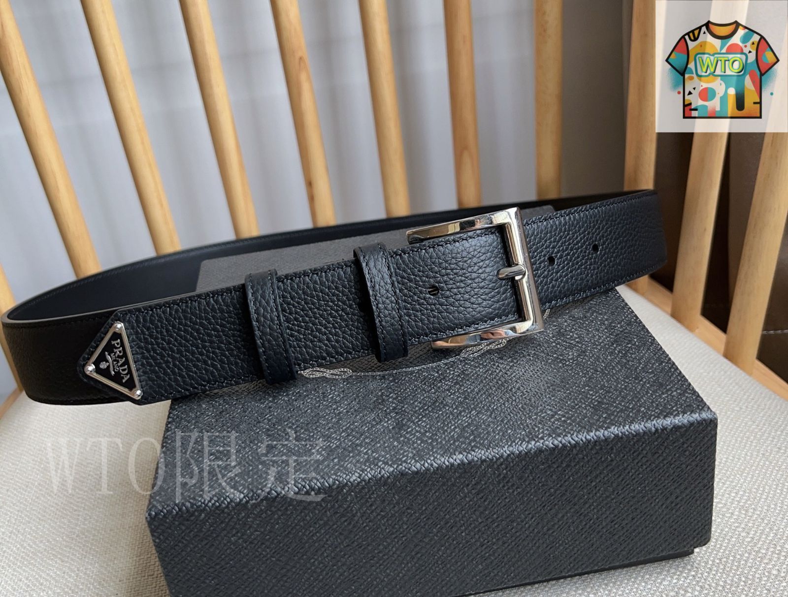 本物美品　PRADA レザーベルト　プラダ ブラック レザーベルト | PRADA