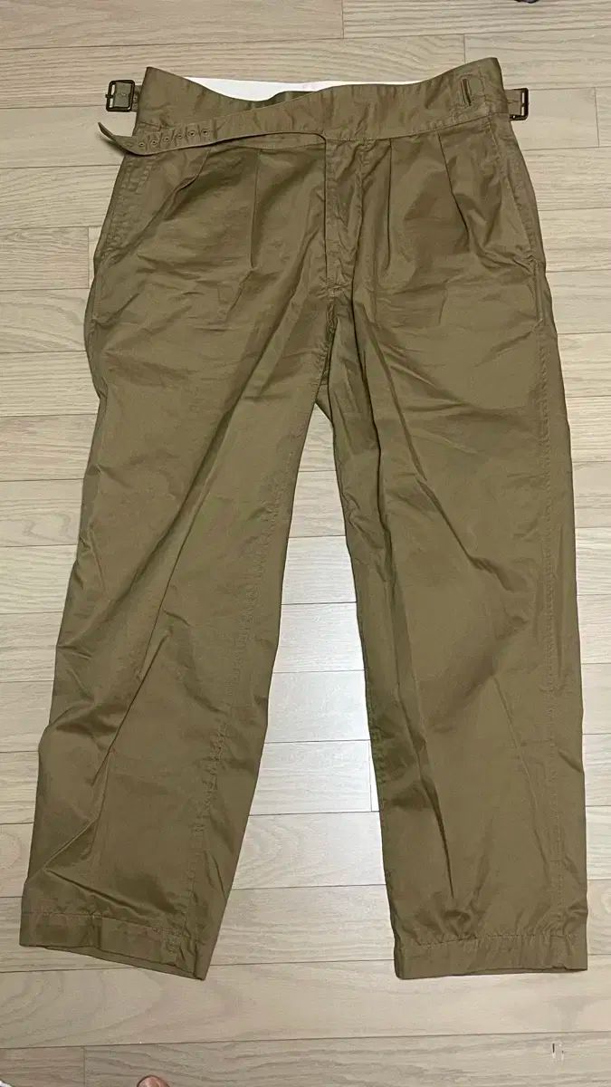 CORDINGS コーディングス　ベージュ チノパン 32 BEAMSF CORDINGS コーディングスベージュ チノパン 32 BEAMSF