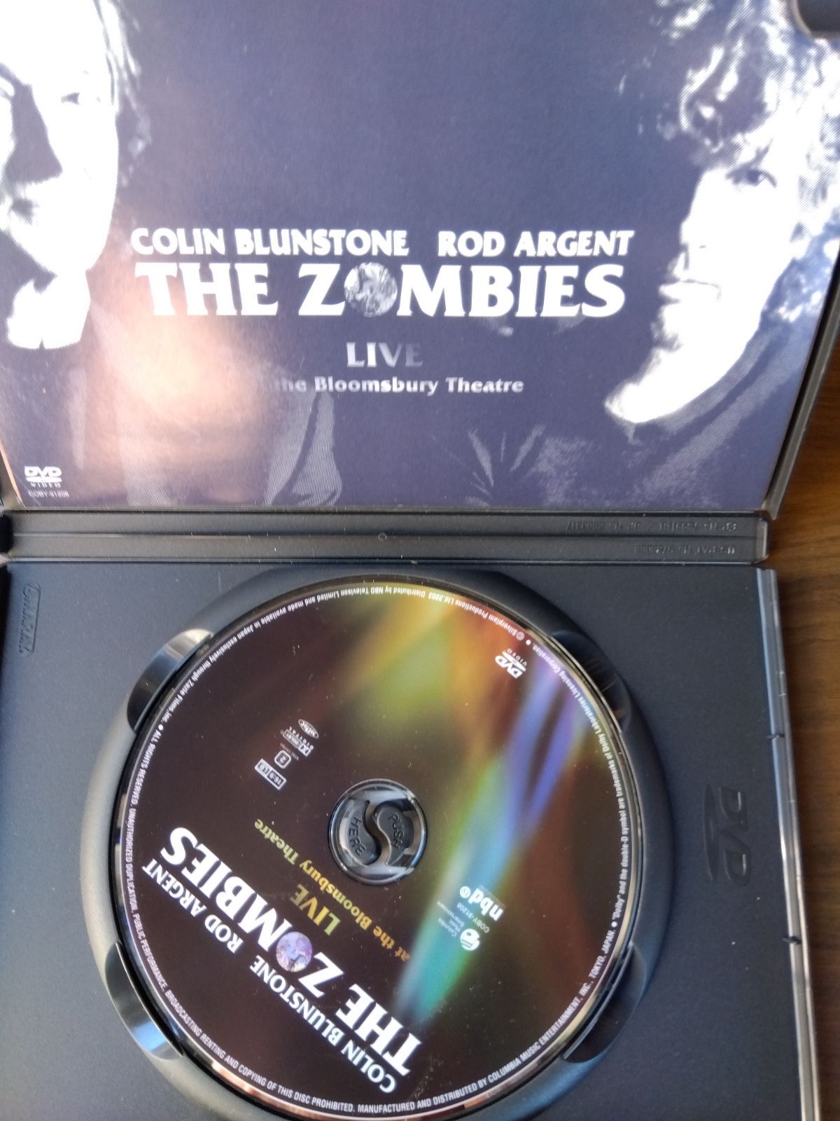 ザ・ゾンビーズ / ライヴ・アット・ザ・ブルームズベリー [DVD] DVD THE ZOMBIES Live at the Bloomsbury Theater - メルカリ