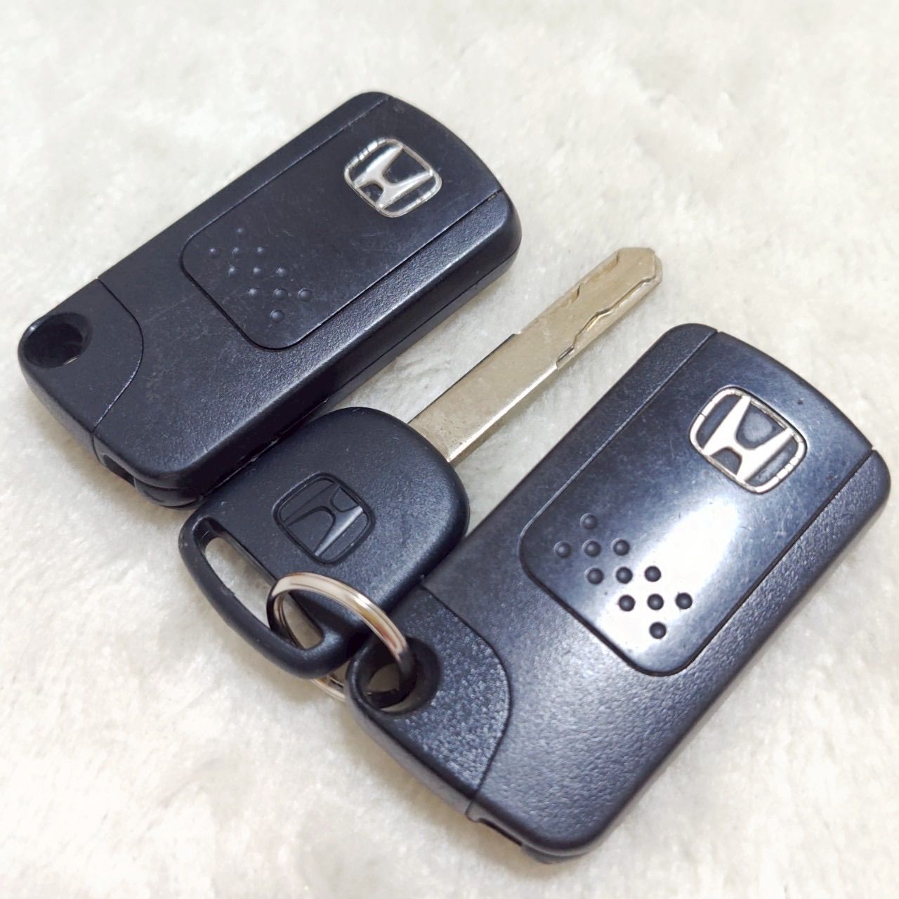 HONDA ホンダ　キー　鍵　スマートキー　まとめ売り　約45個 HONDA ホンダ キー 鍵 スマートキー まとめ売り 約45個 まとめ