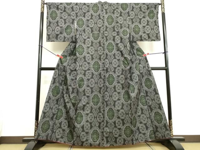 平和屋着物○本場大島紬 7マルキ 吉祥花丸文 正絹 逸品 CAAS0026th