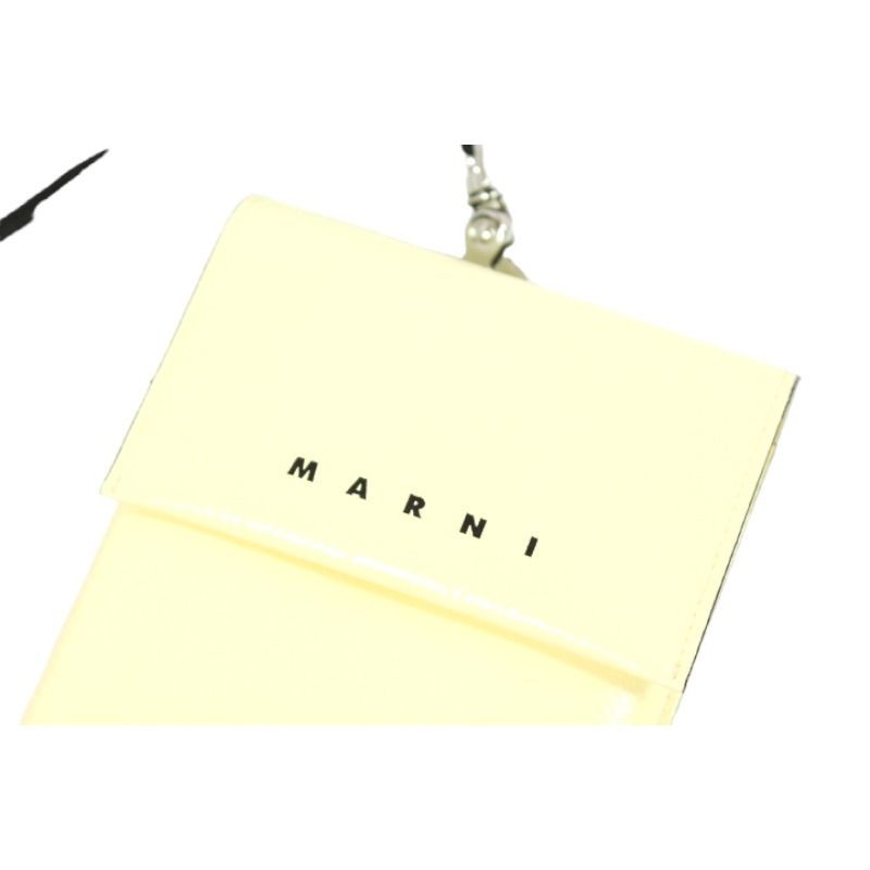 新品】 マルニ MARNI TRIBECA PVC バイカラーフォンポーチ クリーム