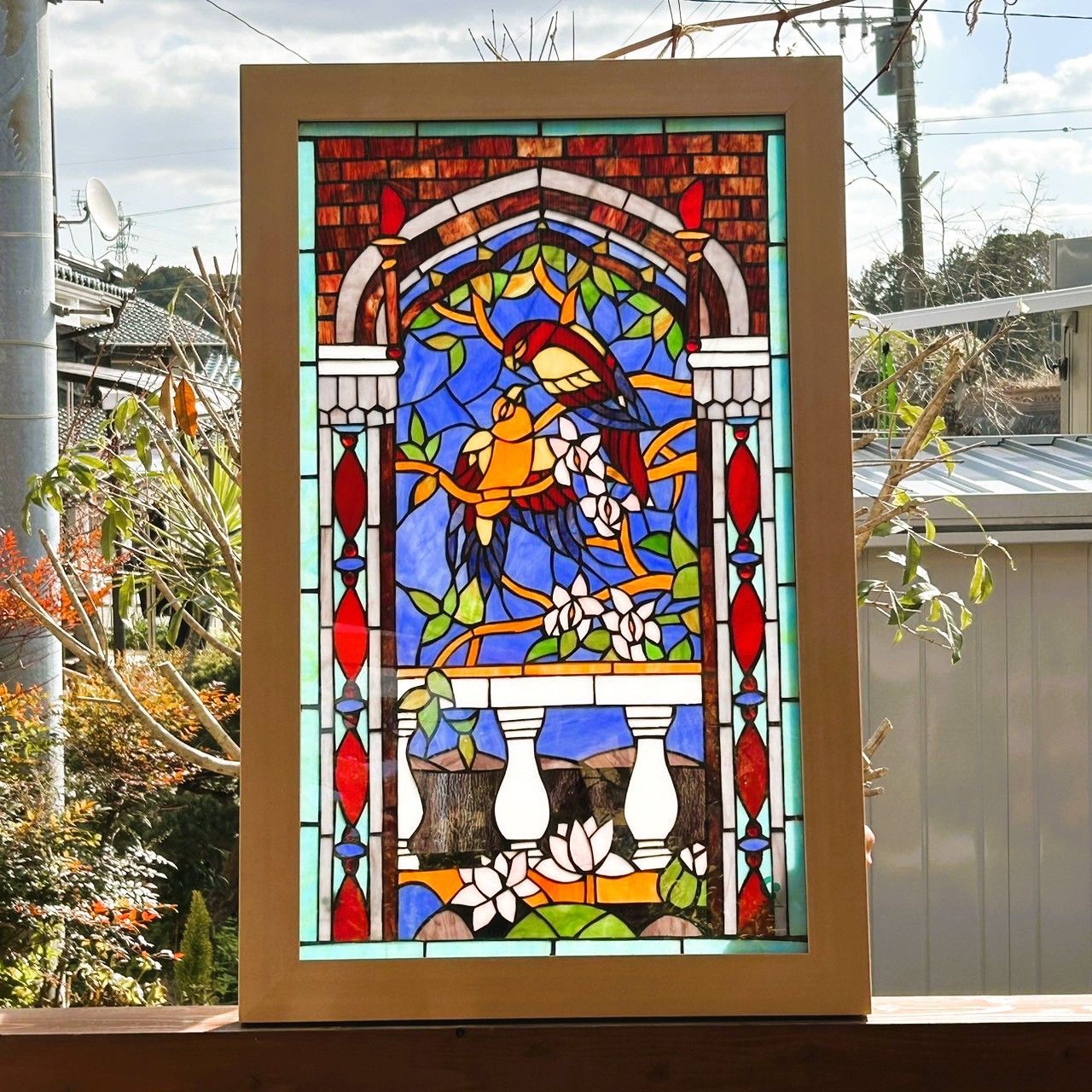 ステンドグラスのパネル オウム