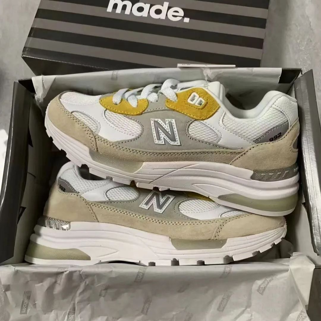 新品未使用 ニューバランス Paperboy Paris x New balance NB 992 Fried Egg  スニーカー