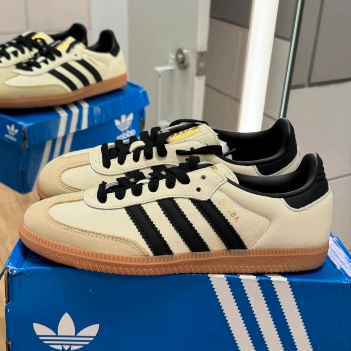 新品未使用 adidasアディダス サンバ Samba OG ブラック Gum Adidas Originals Samba black 男女兼用