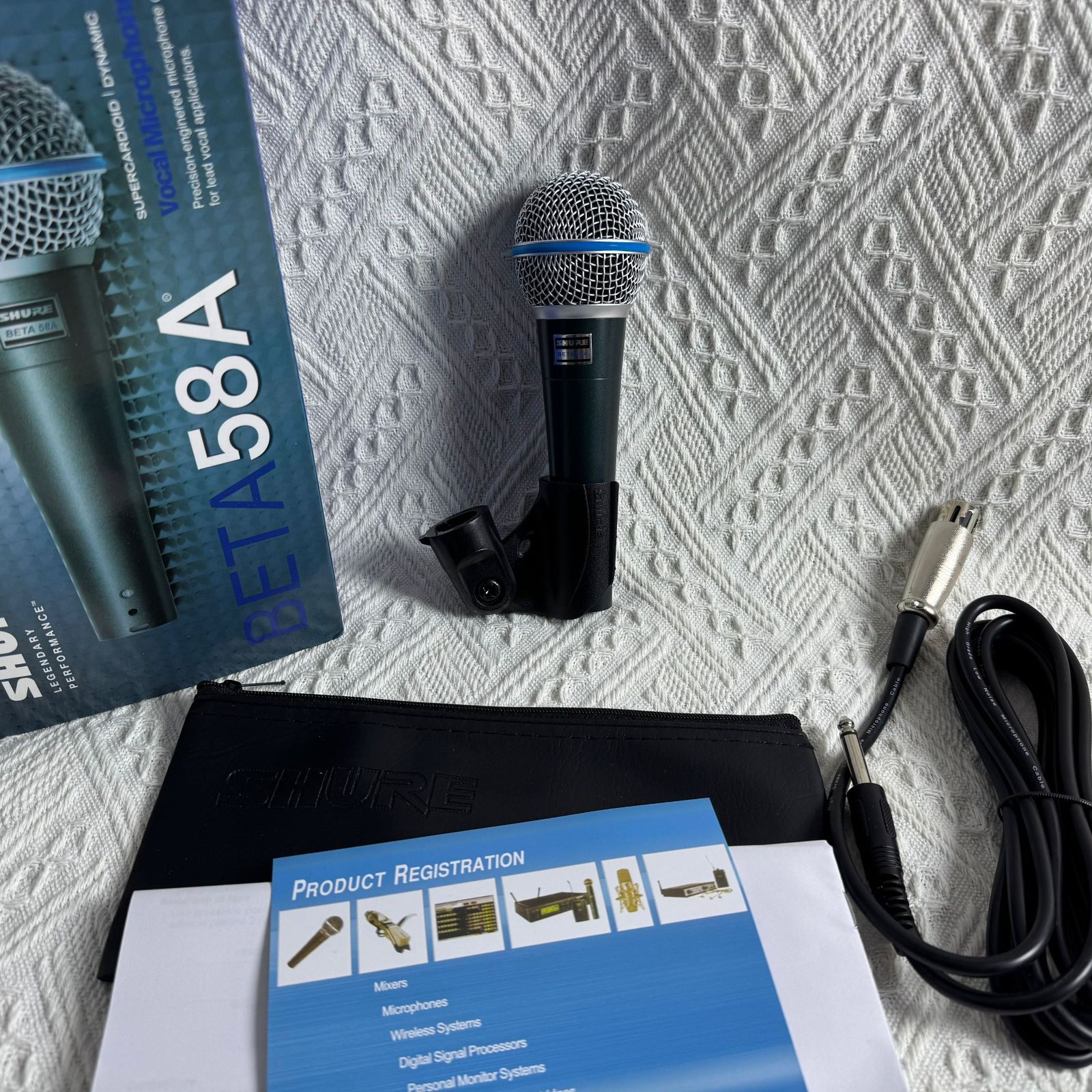 新品未使用 ダイナミックマイク SHURE (シュアー) BETA58A 新品未使用 ダイナミックマイク SHURE (シュアー) BETA58A