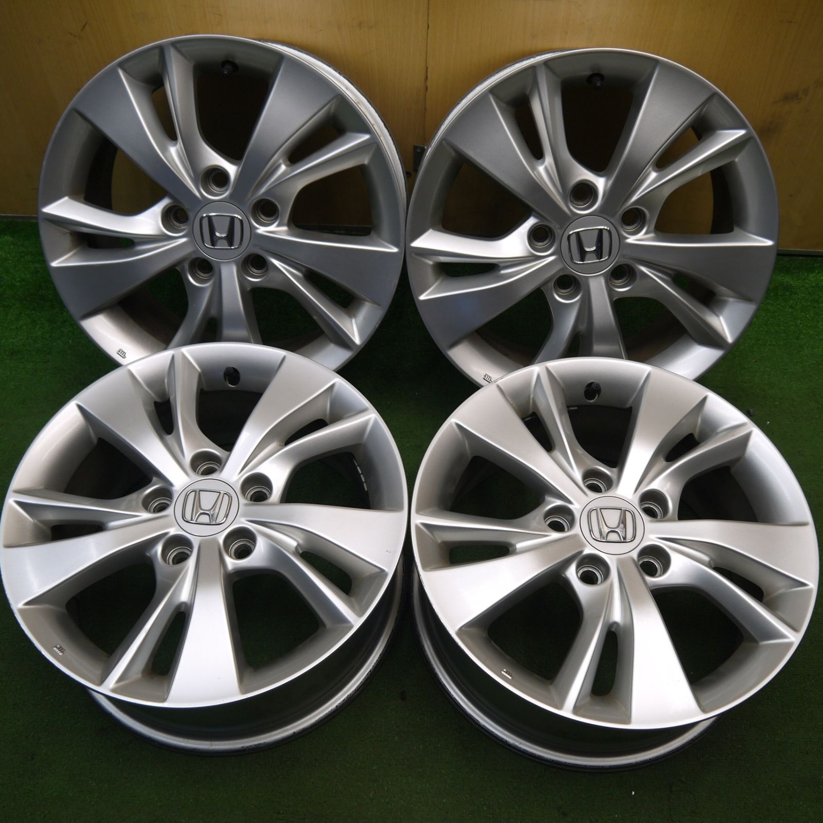 送料無料] キレイ☆ホンダ RU ヴェゼル 純正 ホイール 16インチ 16×7J 