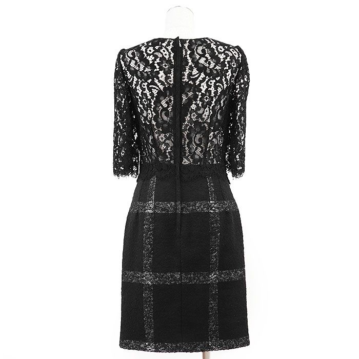 ブークレニット 花柄