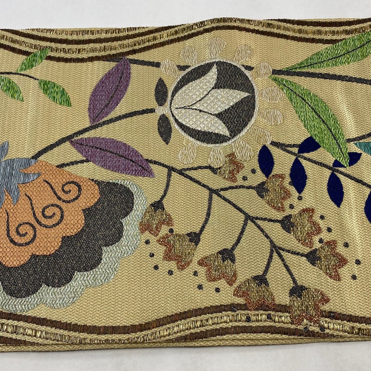 袋帯 美品 逸品 洛風林 落款 草花 箔 ラメ糸 薄黄 六通 正絹