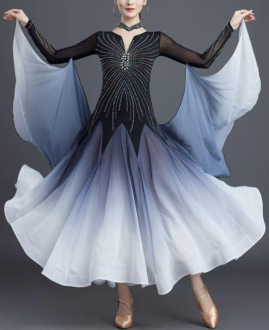新品未使用社交ダンス青いドレス 新品未使用 新作 ダンスウェア ラテンダンス 舞台 発表会 ダンス衣装