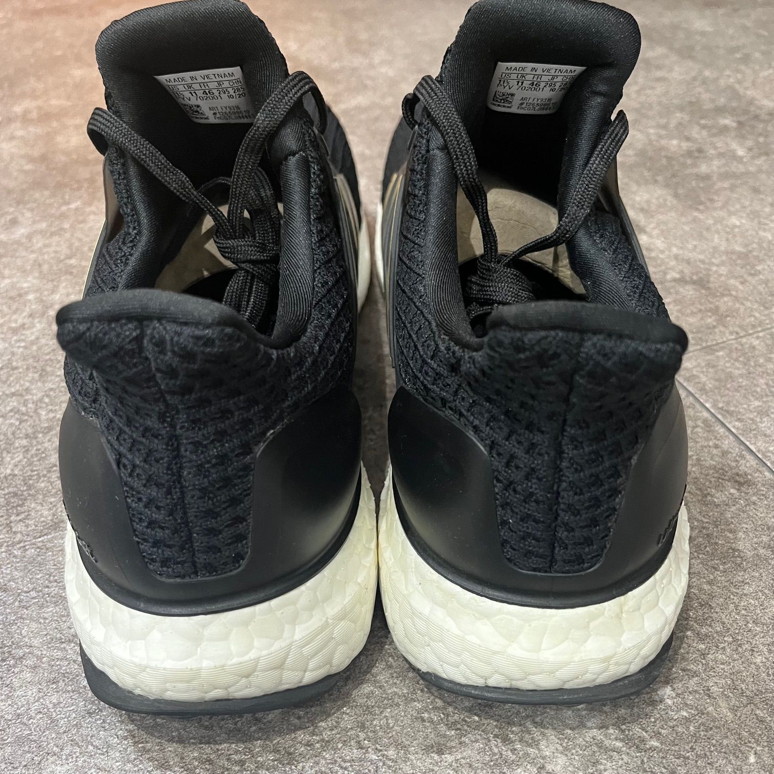 adidas Ultra Boost 4.0 DNA Black Metallic Gold FY9316 ウルトラブースト スニーカー アディダス  29.5cm 64290A1 - メルカリ