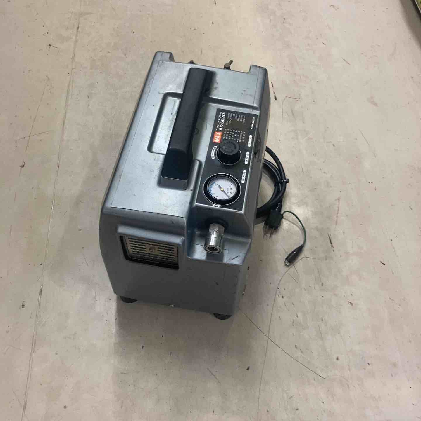 マックス エアコンプレッサ AK-602P 町田店
