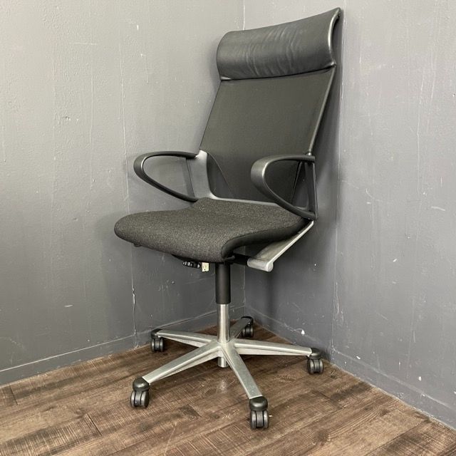 美品　ウィルクハーン　モダス　コンパクト　デスクチェア　エグゼクティブチェア 送料無料】 Wilkhahn(ウィルクハーン) Modus(モダス) エグゼクティブ