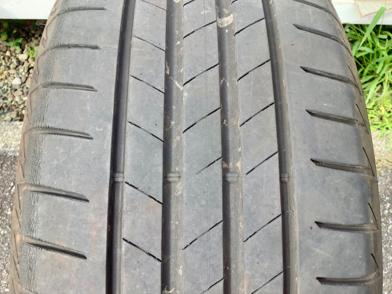 値下げ［送料込み］225/55R17 BRIDGESTONE TURANZA T005