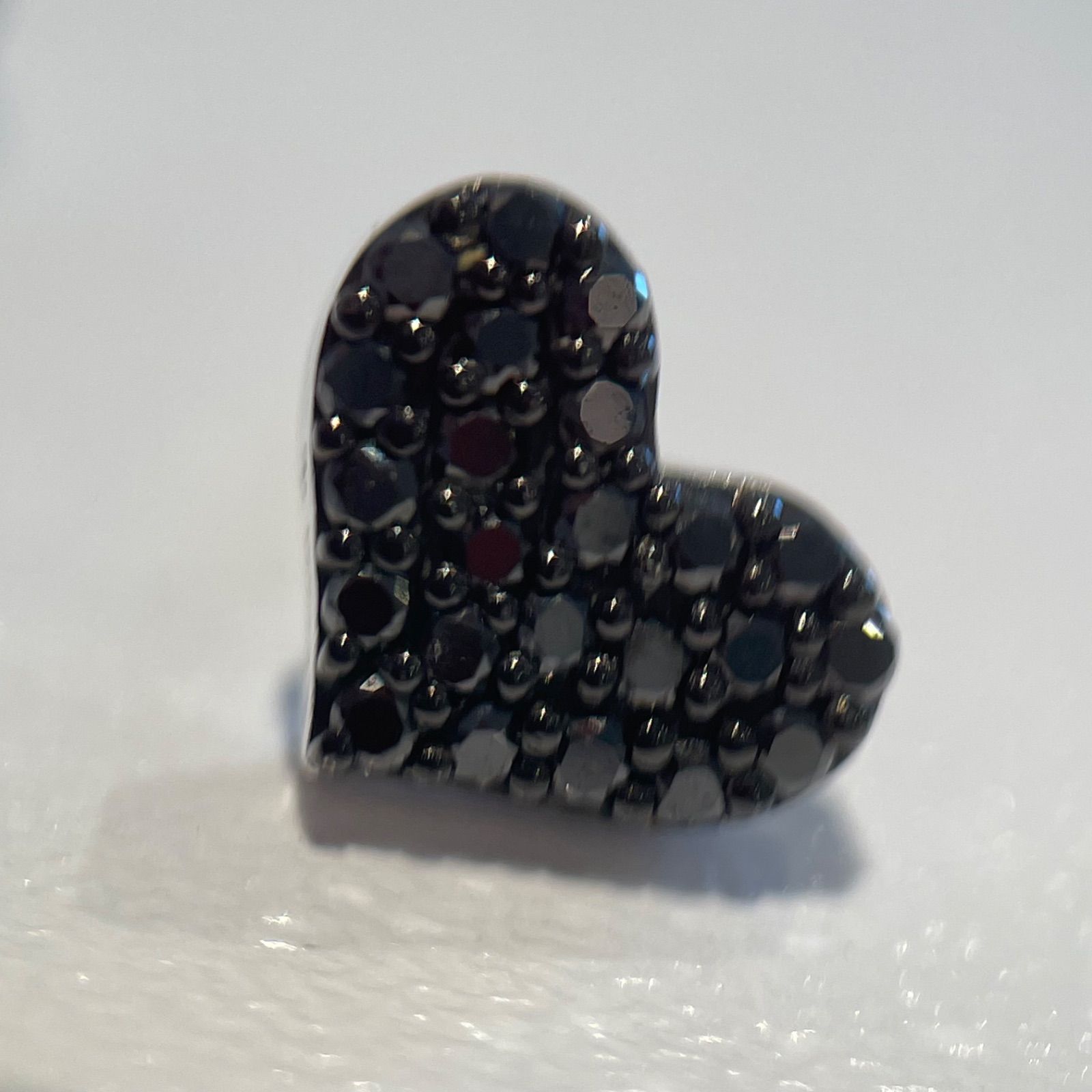 ◆ ポンテヴェキオ ピアス ブラックダイヤ スター 片耳 K18WG/BC ◆ Ponte Vecchio ポンテヴェキオ ピアス ブラック＆クリア ダイヤ