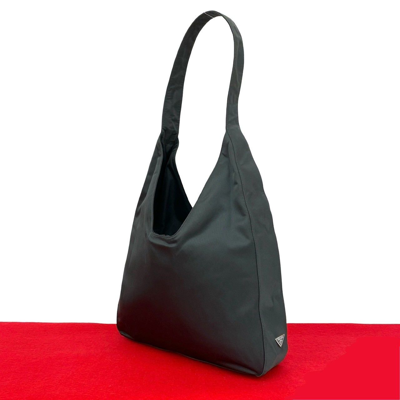 極 美品 希少品 PRADA プラダ 三角ロゴ シルバー 金具 プレート 