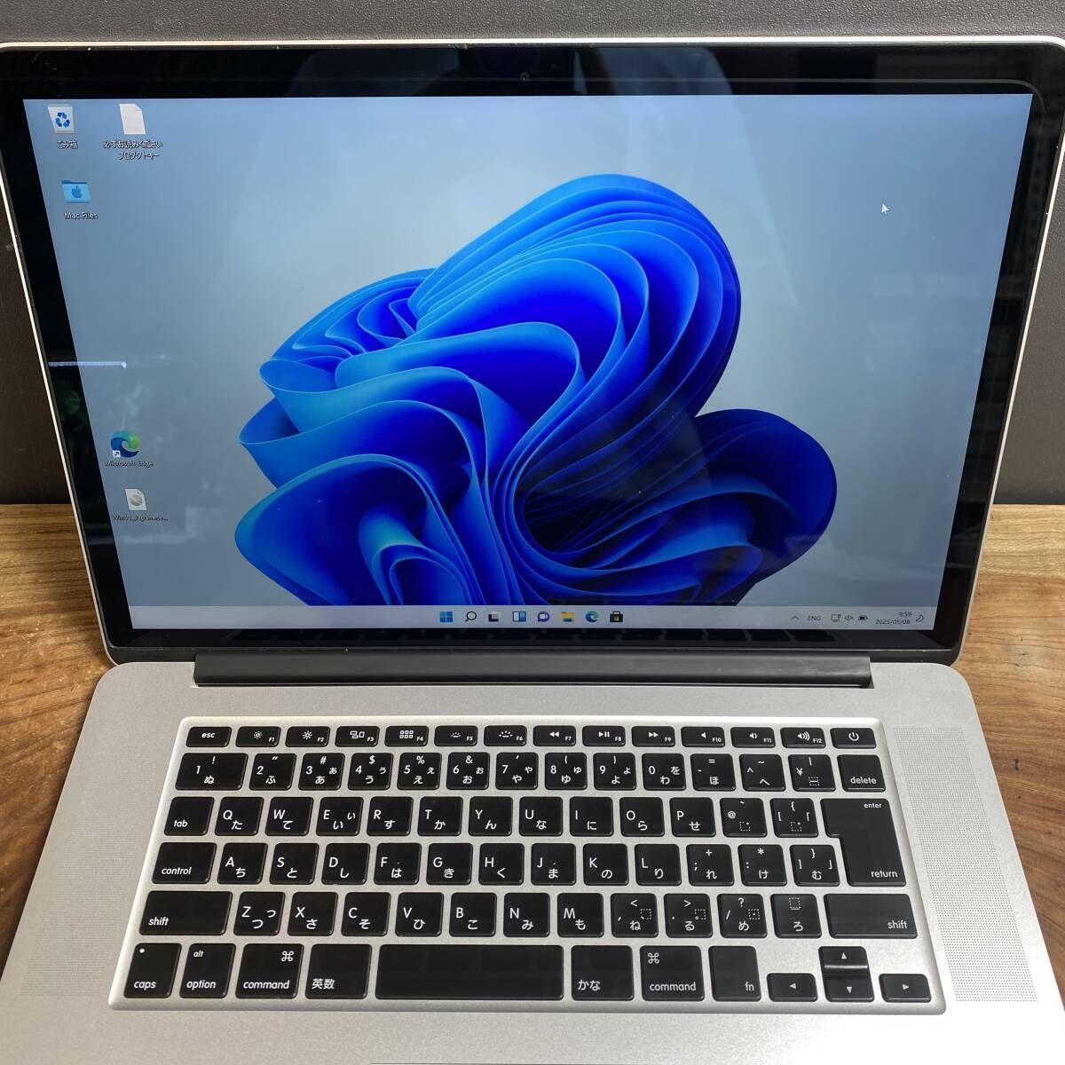 MacBook