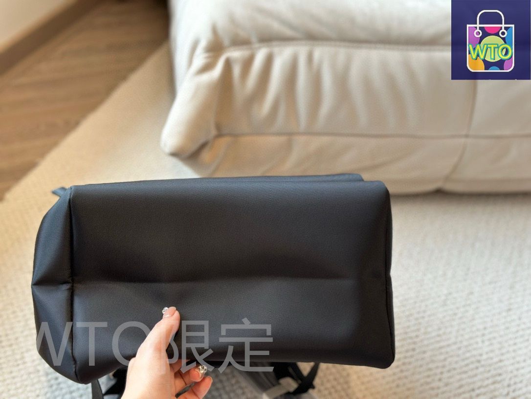 6万取引突破★UPS速達便利用！【PRADA】P516H 1XGM_ジャケット 6万取引突破☆UPS速達便利用！【PRADA】SGM242 106O_ジャケット