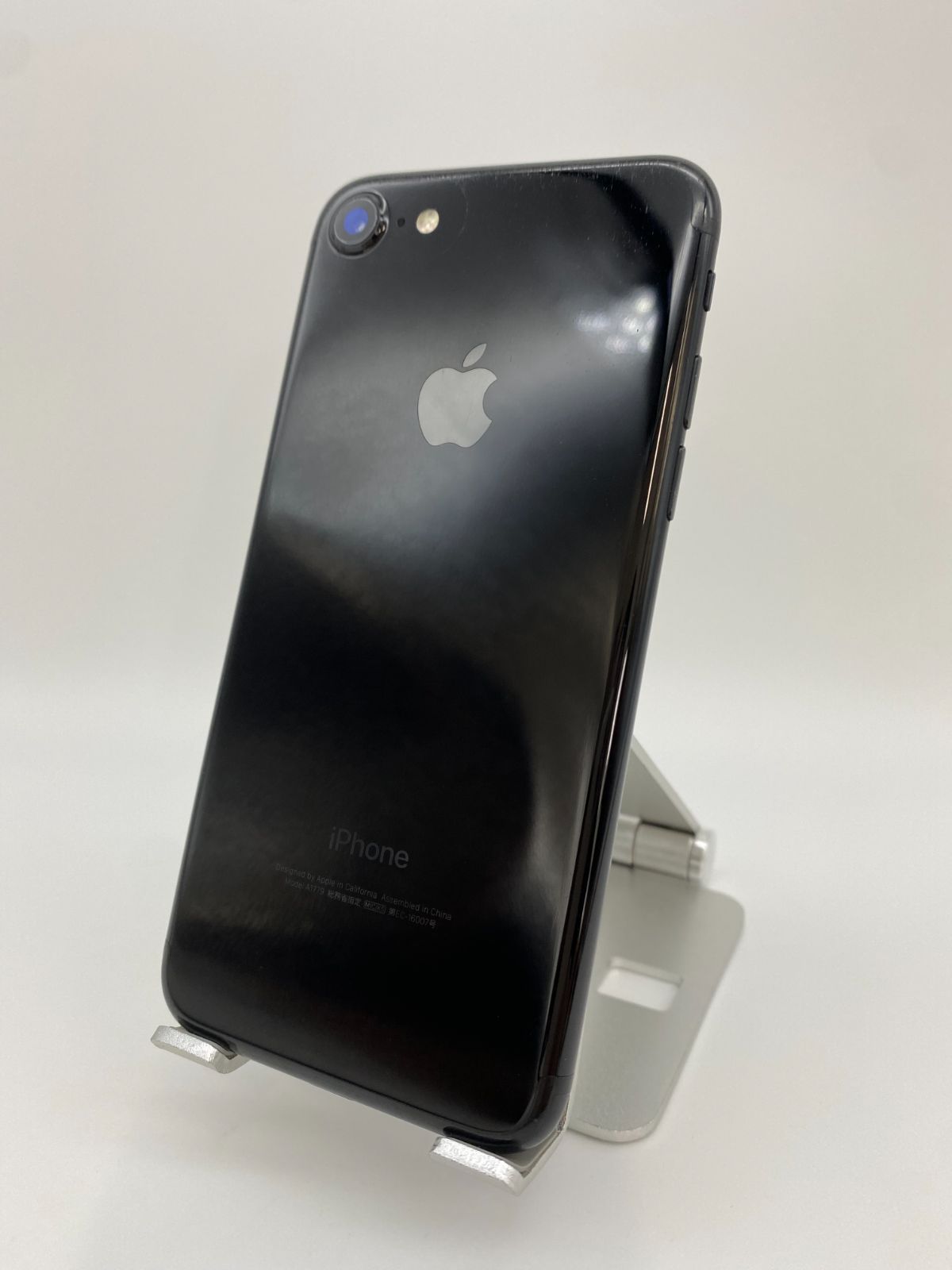 135 iPhone7 128GB ジェットブラック/シムフリー/新品バッテリー