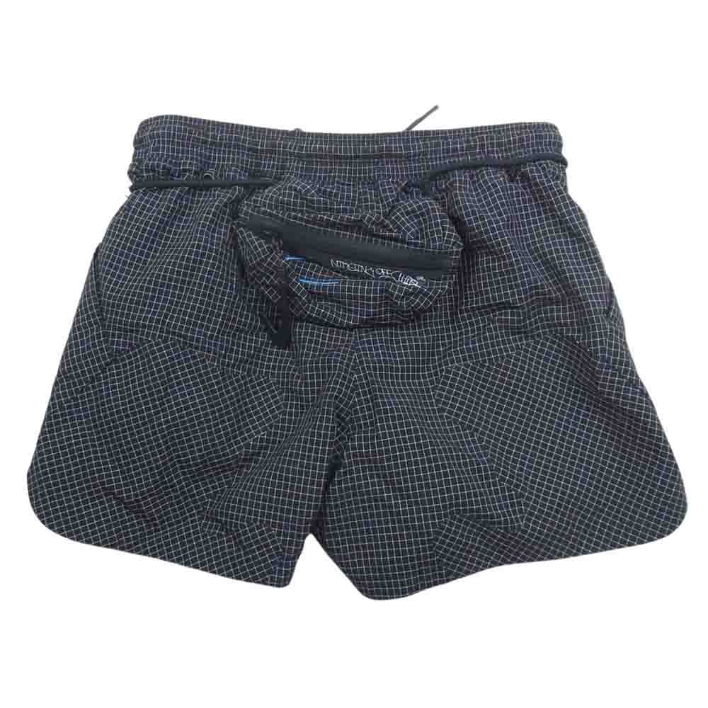 OFF-WHITE オフホワイト ショートパンツ DN1703-010 × NIKE AS M NRG