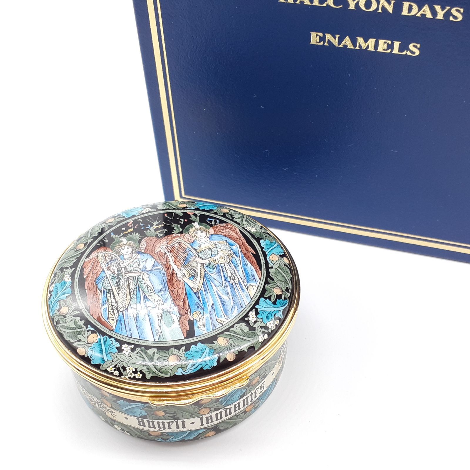 HALCYON DAYS ENAMELS ハルシオンデイズ イギリス 小物入れ ピルケース Angeli Laudantes アンジェリ ラウダンテス