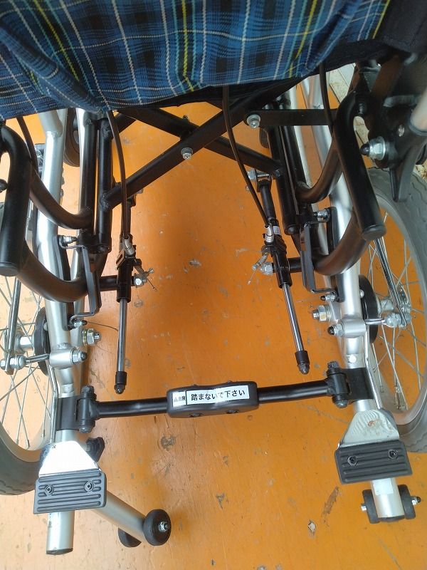 ミキ 介助式リクライニング車椅子