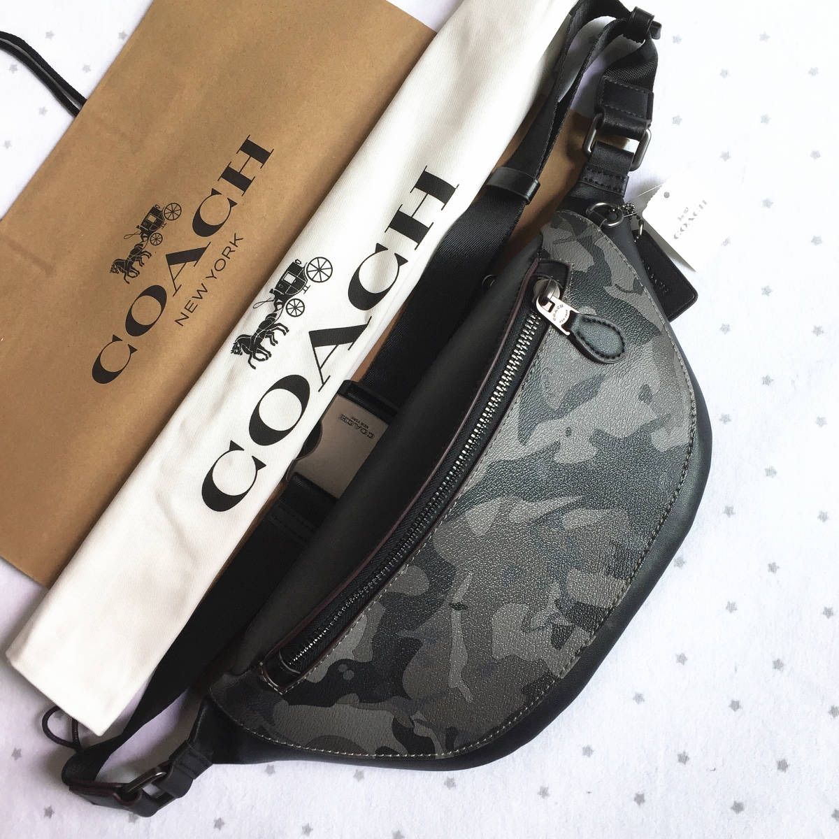 優れた品質 【新品未使用】COACH コーチ ウエストバッグ | www.auto ...