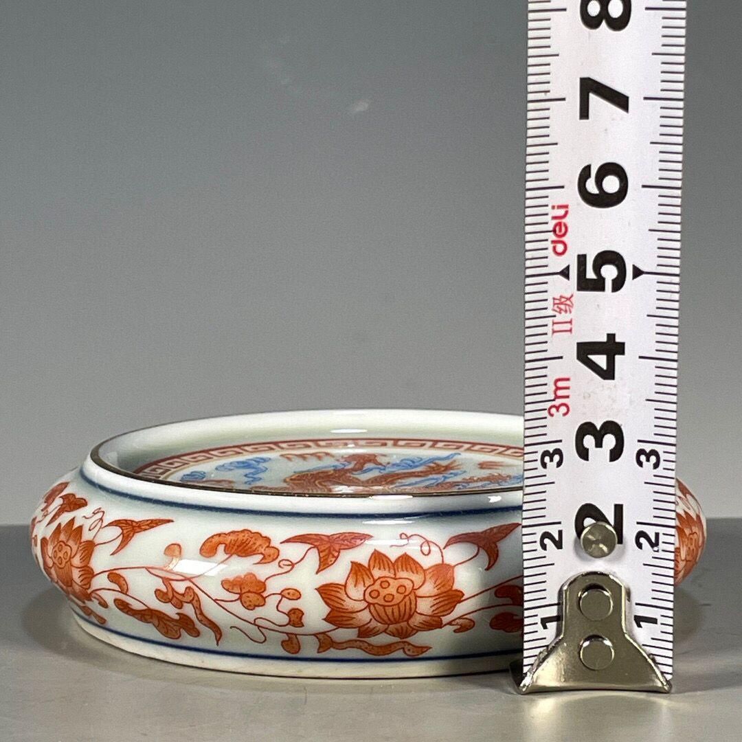 青花龍紋壺承 装飾品 収集品 美品 景徳鎮 陶磁器 工芸品 美術品 置物 清乾隆青花磁器龍紋将軍缶 景徳鎮 陶磁器 装飾品 現代工芸品