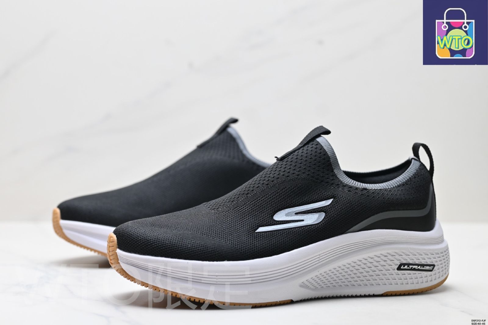 Skechers スケッチャーズ