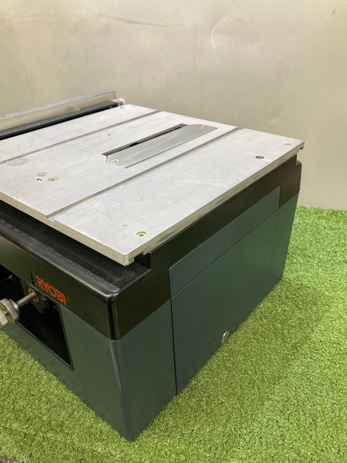 ミニテーブルソー