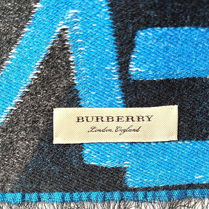 【新品タグ付き】BURBERRY LONDON ENGLAND バーバリー ロンドン イングランド マフラー 総柄 ブランドロゴ　青