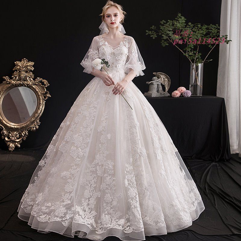 ウェディングドレス ウエディングドレス ロングドレス 二次会 結婚式 前撮り ブライダル プリンセスドレス トレーン 編み上げ 花嫁 レース パフスリーブ pai5a114523