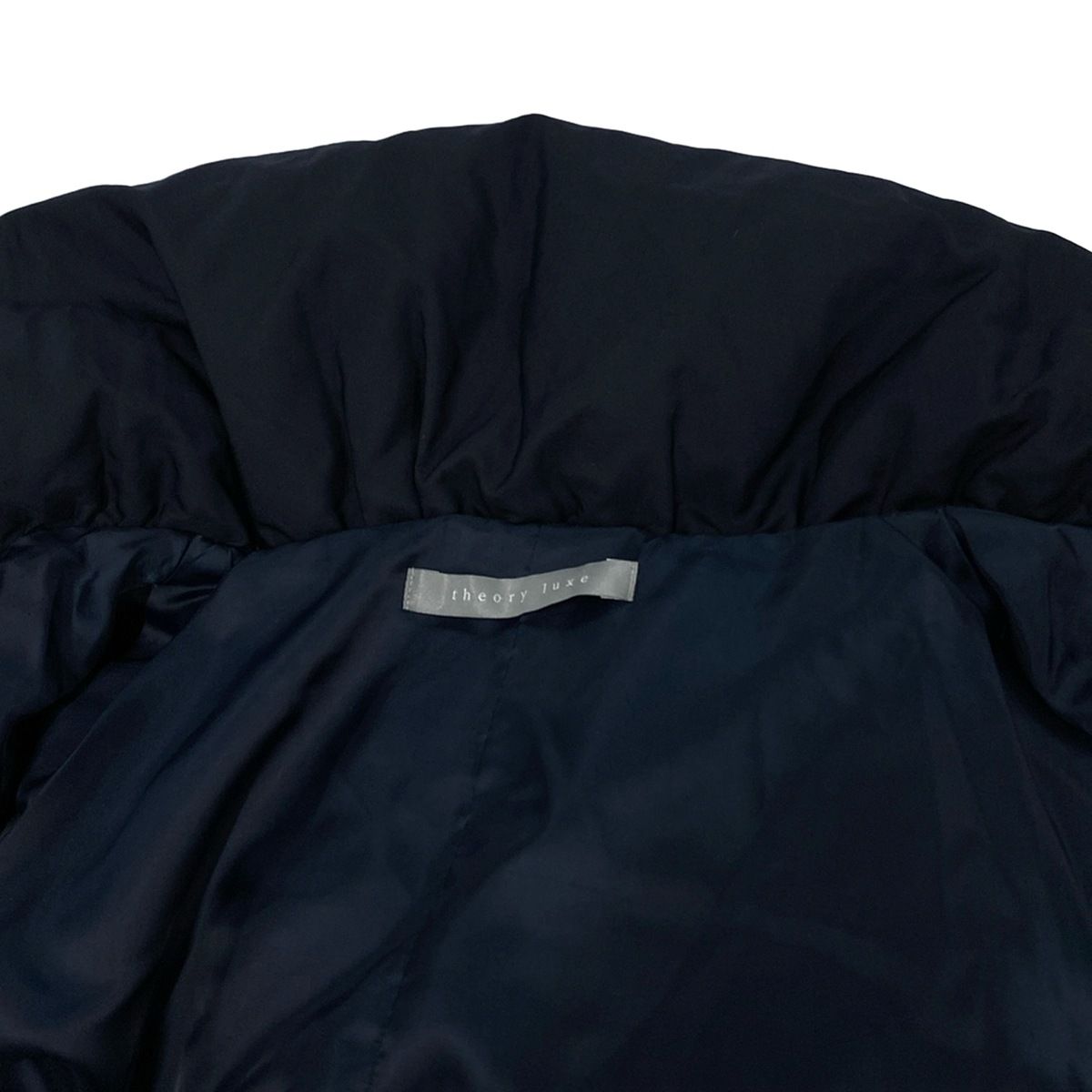 theory luxe(セオリーリュクス) ダウンコート サイズ38 M