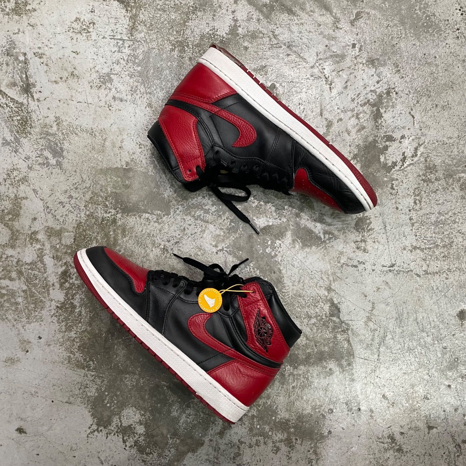 ナイキ エアジョーダン 1 レトロ ハイ OG 