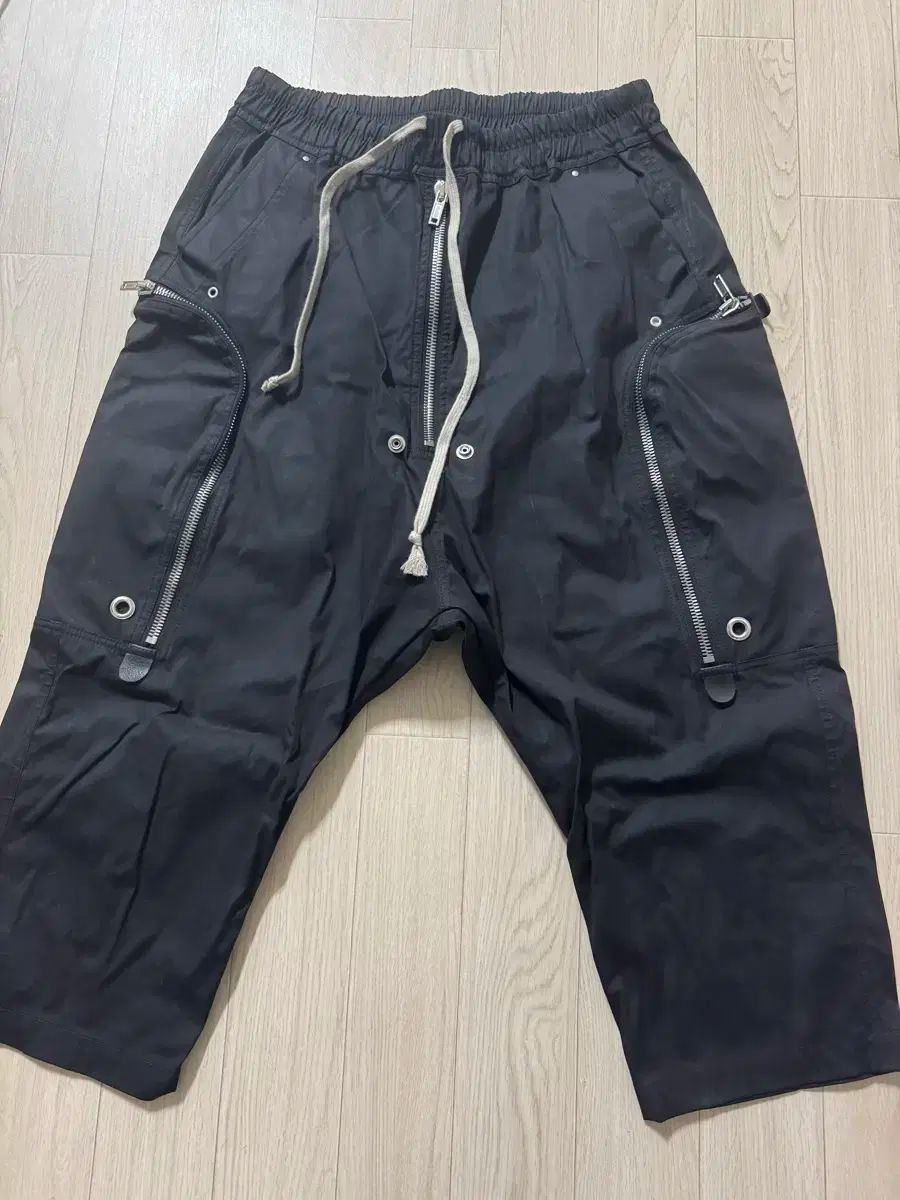 美品 リックオウエンス バウハウス ベラ クロップド 48 美品 リックオウエンス バウハウス ベラ クロップド 48 Rick Owens