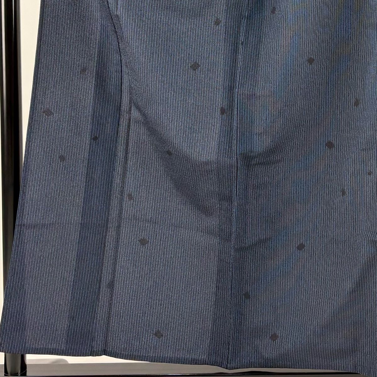 塩沢紬 身丈157.5cm 裄丈63.5cm S 単衣 塩沢絣 証紙 縦縞 紺色 正絹