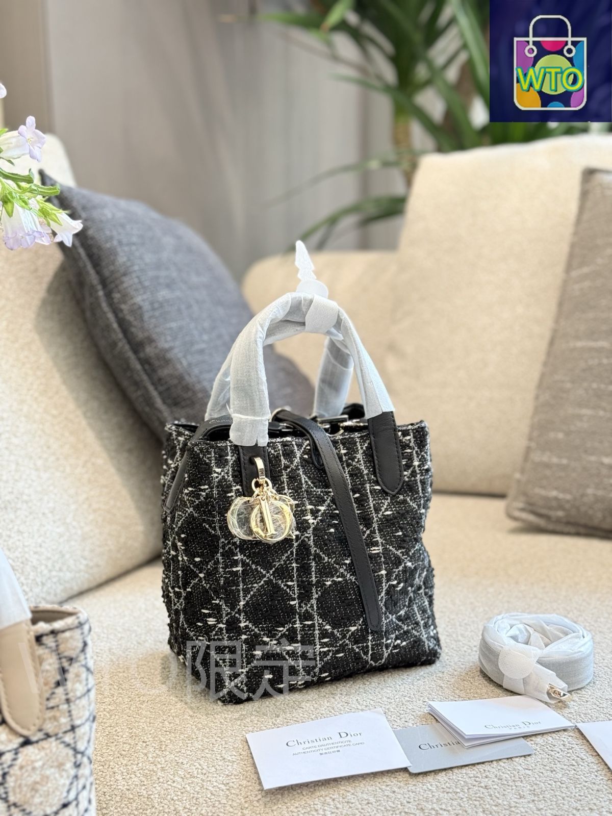 今日特価】Dior Toujours Vertical Small Tote ディオール トゥ