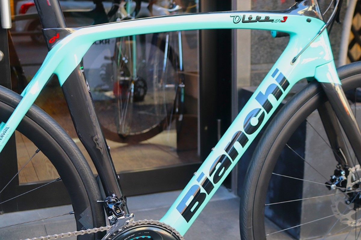 Bianchi　OLTRE　XR3　DISC　105　完成車　2021 Bianchi OLTRE XR3 DISC 105 – サイクランドマスナガ