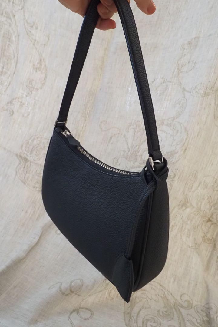 BONAVENTURA ボナベンチュラ キアラ ショルダーバッグ ブラック