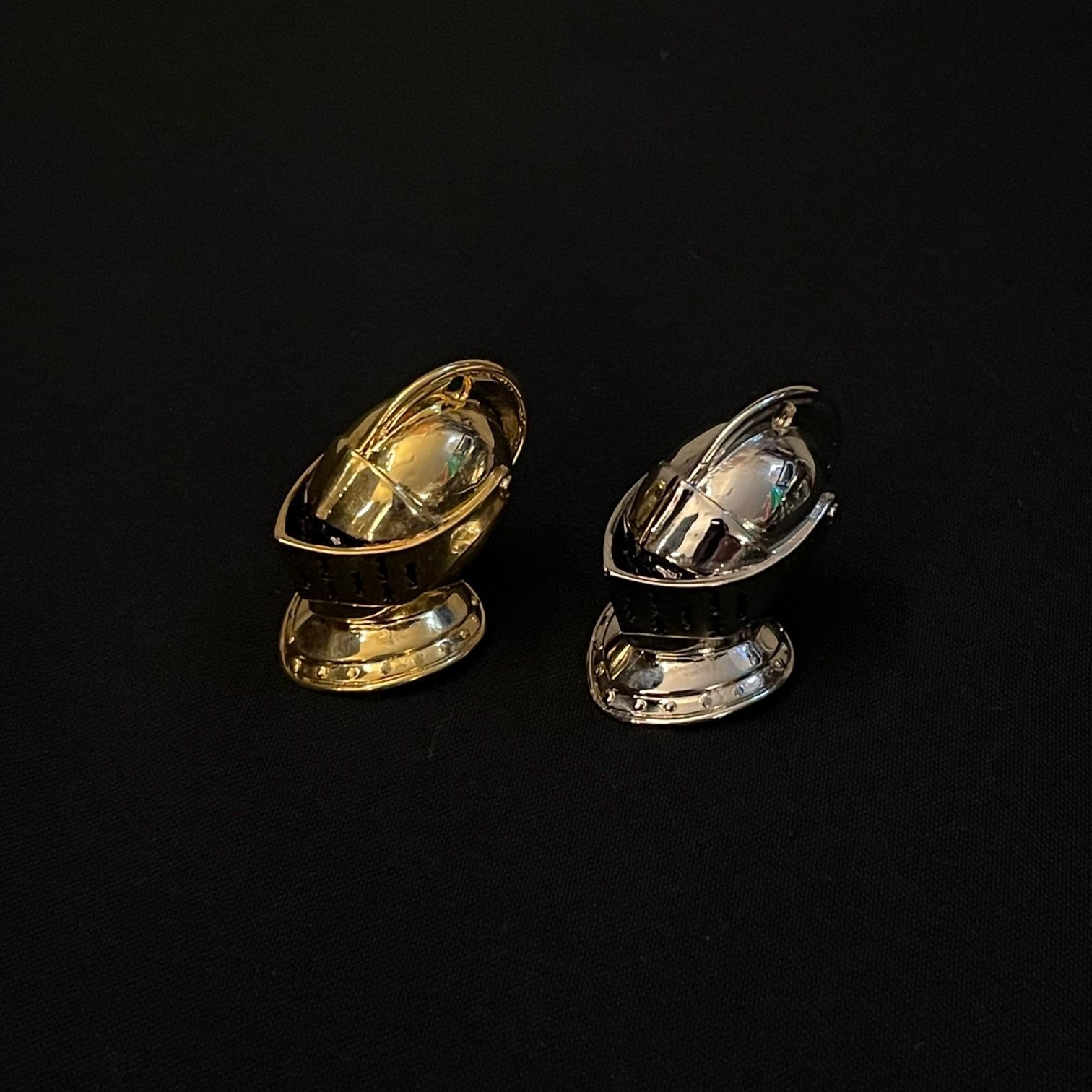 アクセサリー SWAGGER SWAGGER 甲冑西洋兜型ペンダントヘッド シルバー - メルカリ