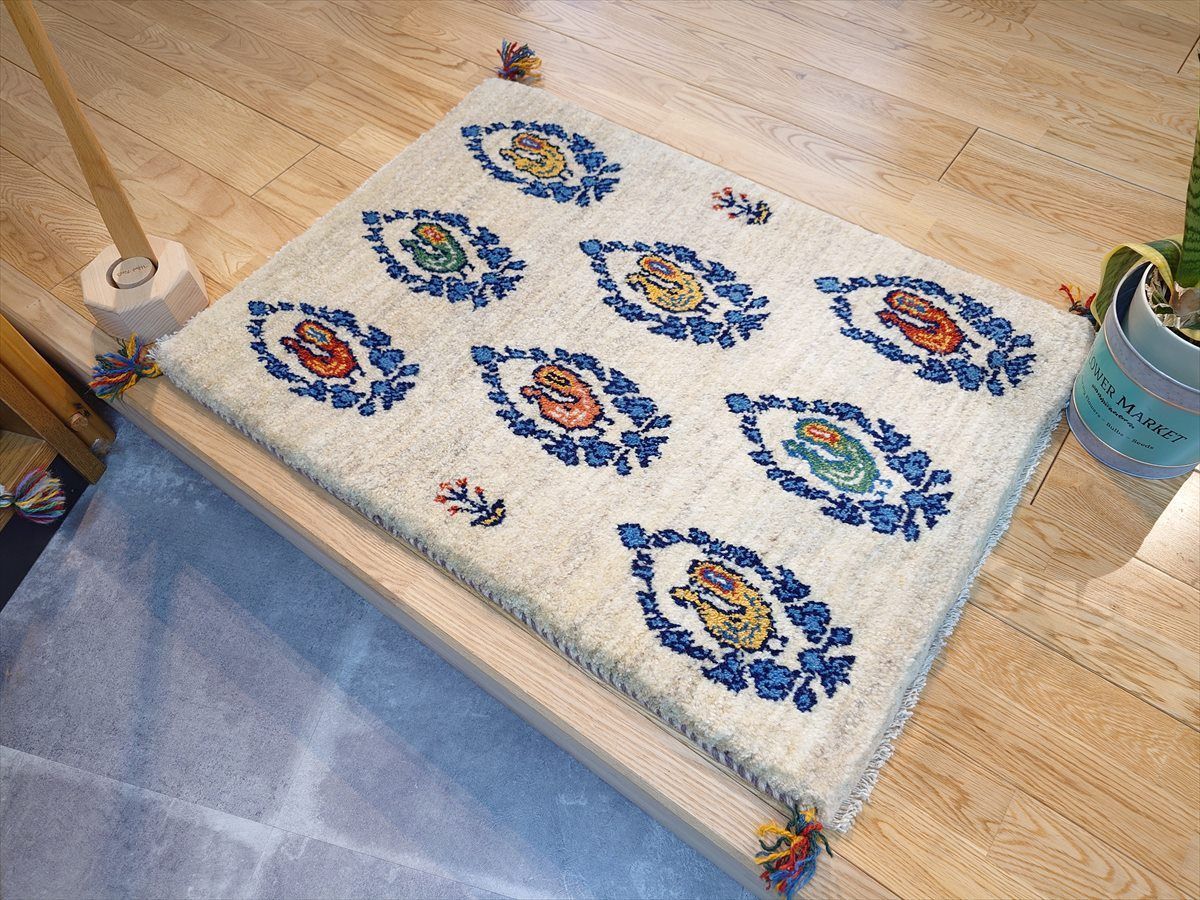 トルコヴィンテージラグ　超レア　スモーキーグリーン　193×116 ボタニカル トルコヴィンテージラグ 超レア スモーキーグリーン 193×116