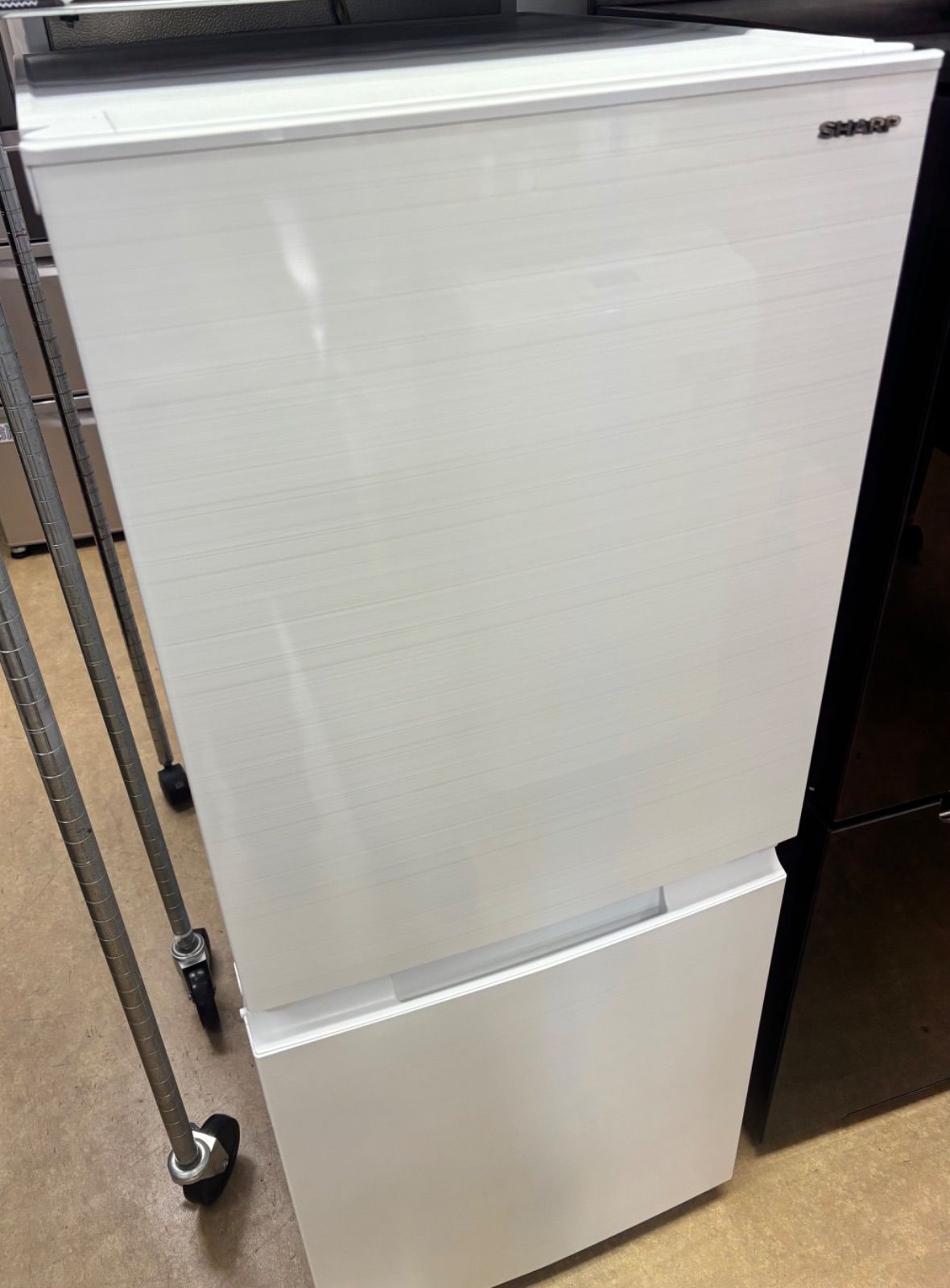 ◆SHARP 冷蔵庫 152L ノンフロン SJ-D15H-W