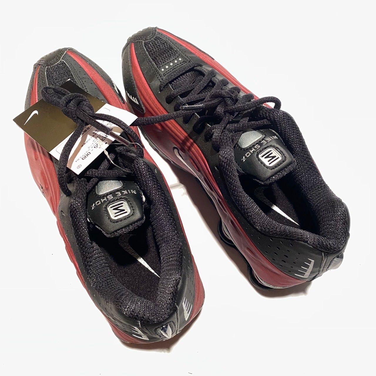 NIKE SHOX R4 ナイキ ウィメンズ ショックス R4 BLACK/METALLIC