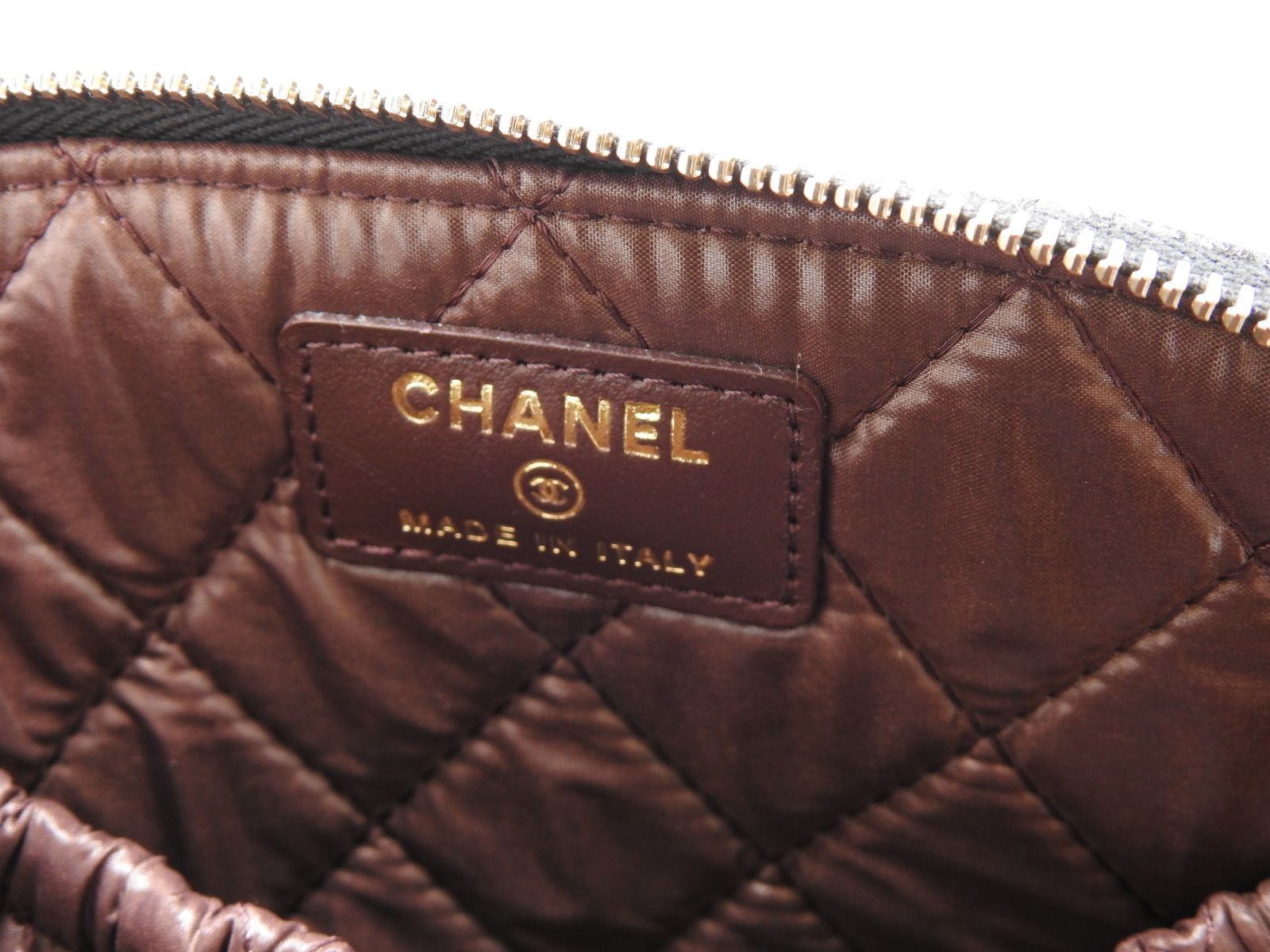 シャネル ココマーク マトラッセ ポーチ 小物入れ 化粧ポーチ キャビア  