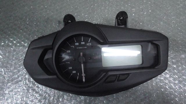 メグミ 4637117 Swing Motor for Excavator Fits for ZX650-3 ZX670-5