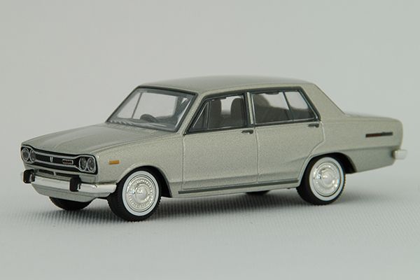 新品 トミカリミテッドヴィンテージ TLV-49b スカイライン