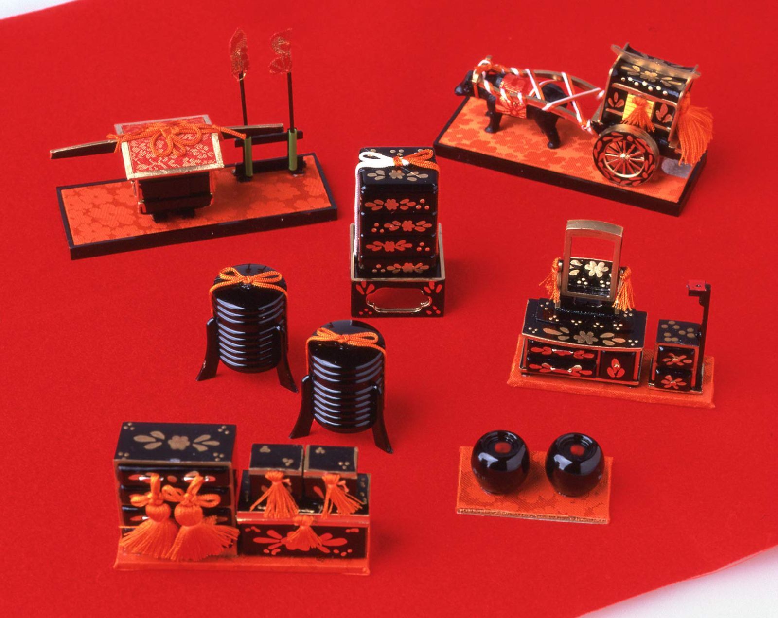 新着商品 酒井産業 雛具7点セット 手作り ひな祭り 桃の節句 お祝い 上巳 国産 贈り物 飾る ギフト 贈り物