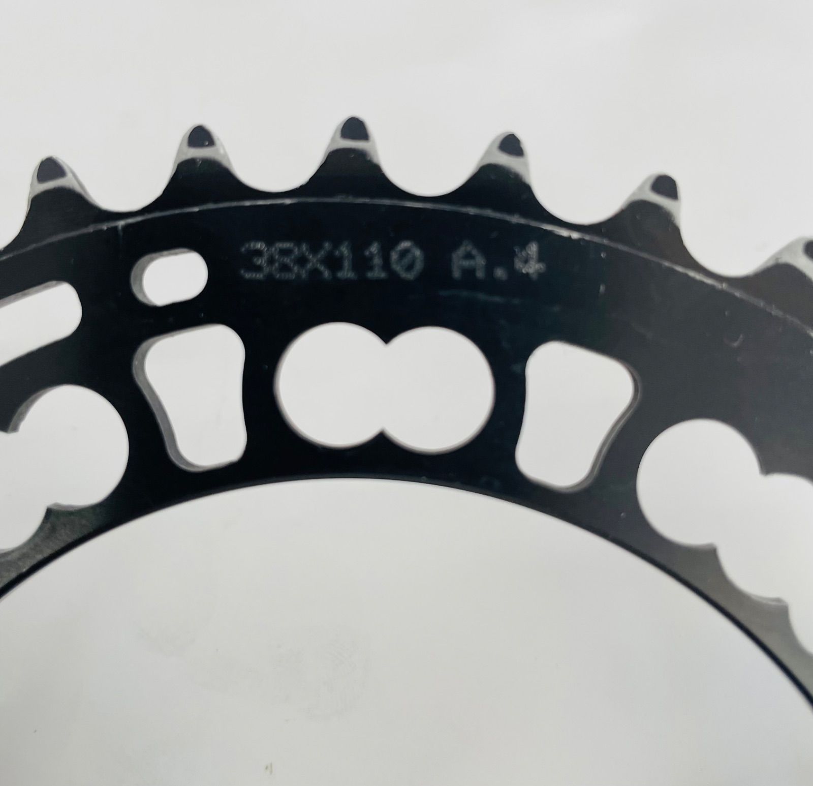 ★値下げ★Rotor QRINGS 53-39T 11S 楕円チェーンリング ROTOR ローター Q-RINGS 53-38T 楕円チェーンリング 11s - メルカリ