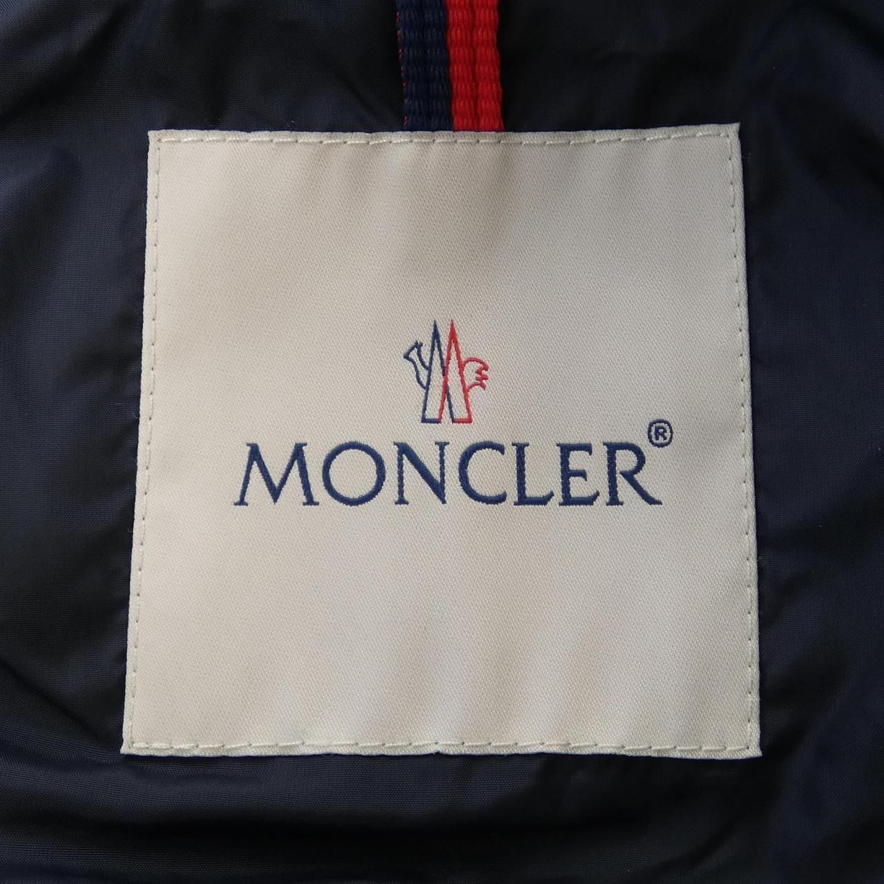 モンクレール MONCLER