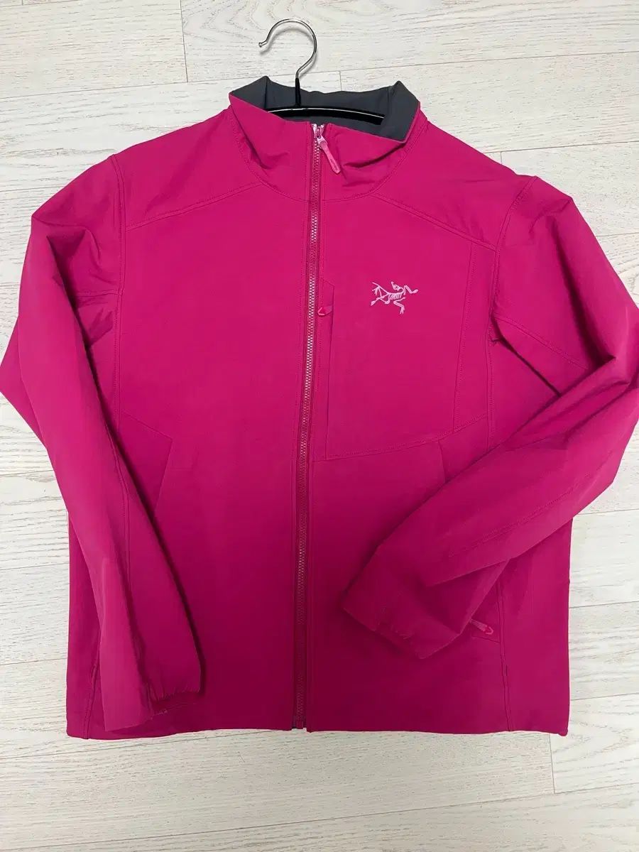 ARC TERYX アークテリクス ソフトシェル ジャケット xs